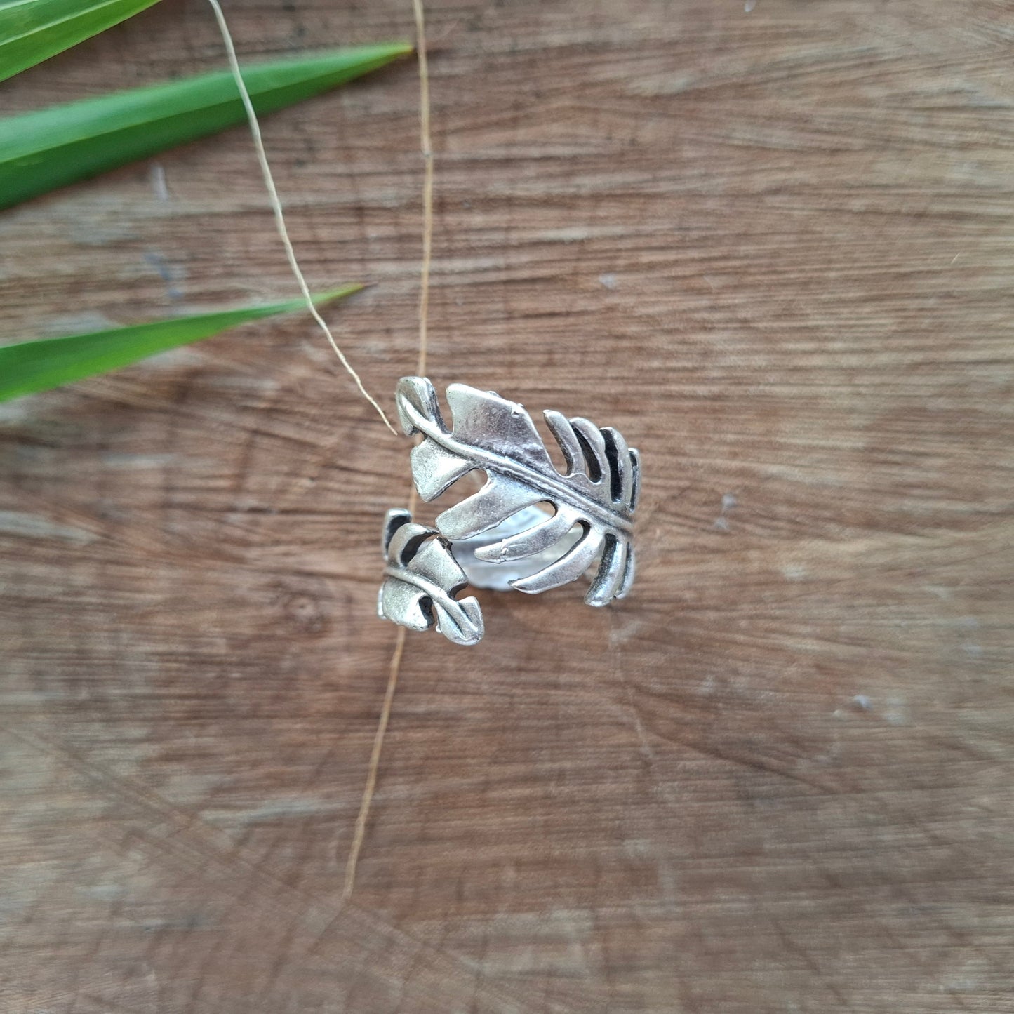 Silver-tone ring 277