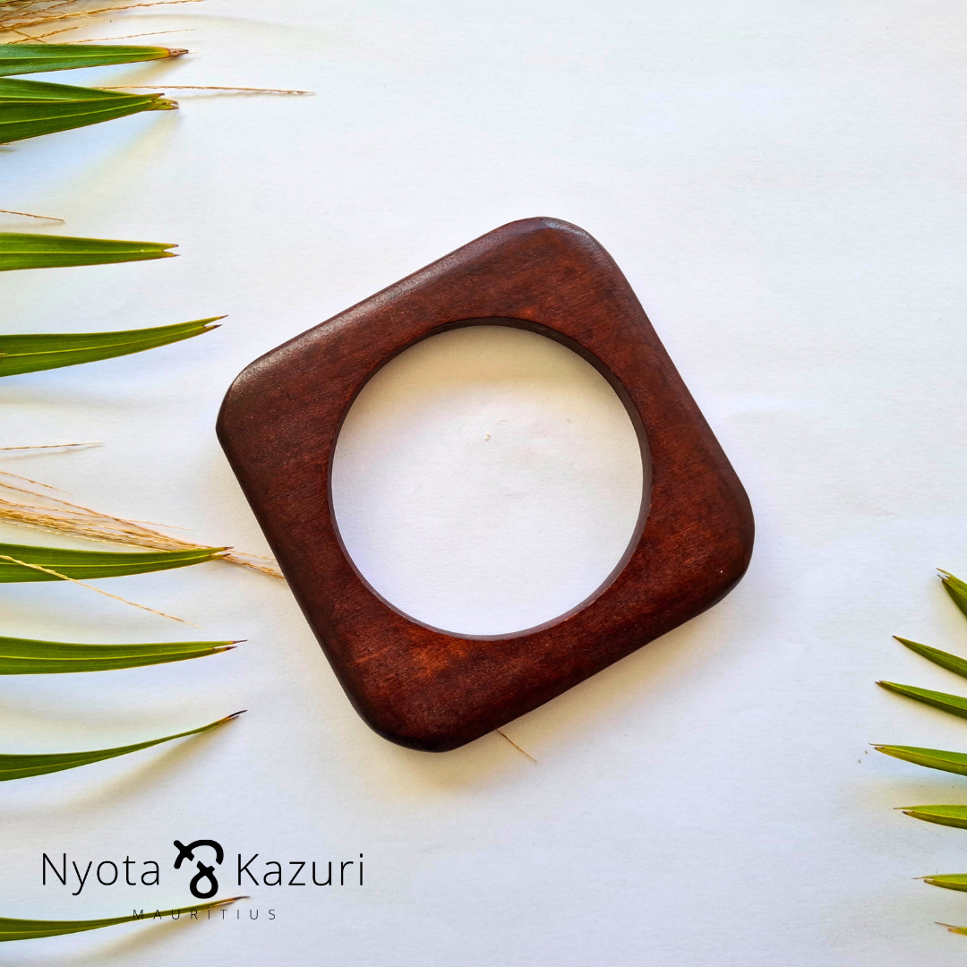 Brass Bracelet 181 - Wood