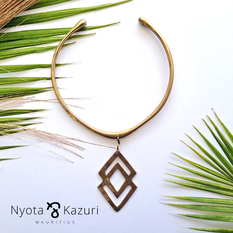 Brass Necklace 185