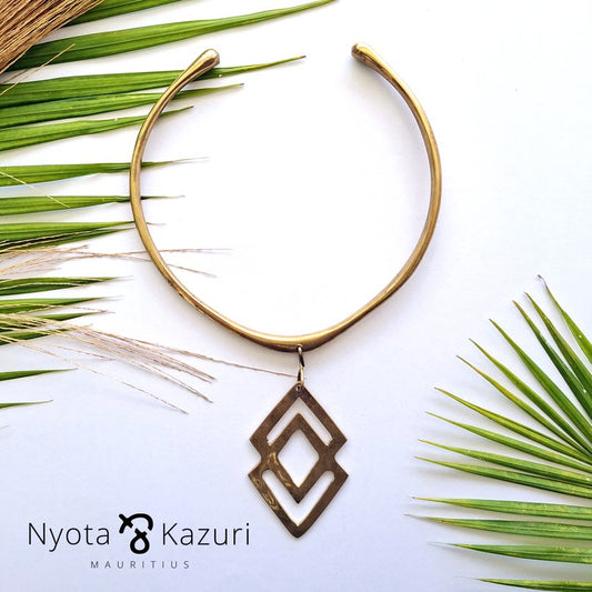 Brass Necklace 185