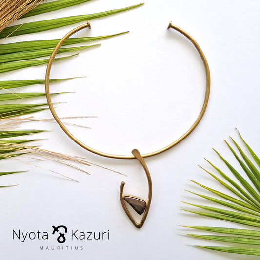 Brass necklace 170