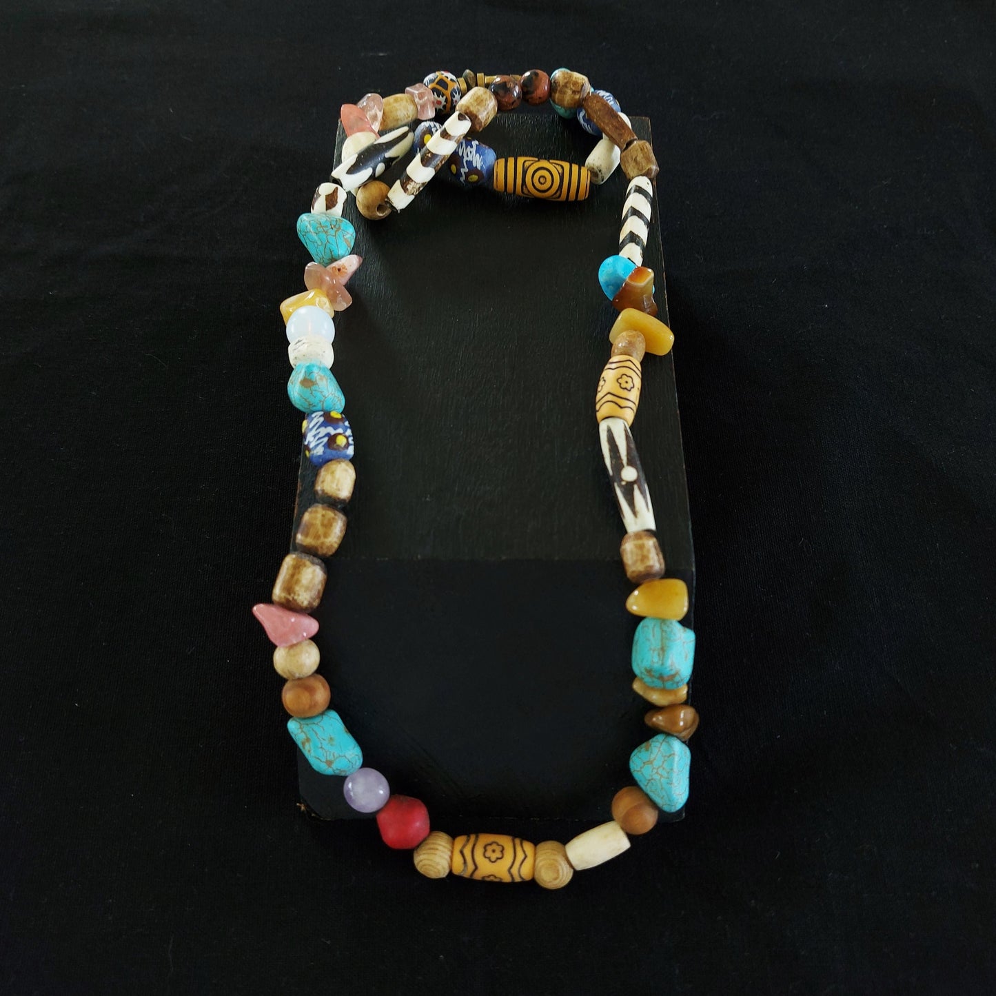 Beaded necklace 133