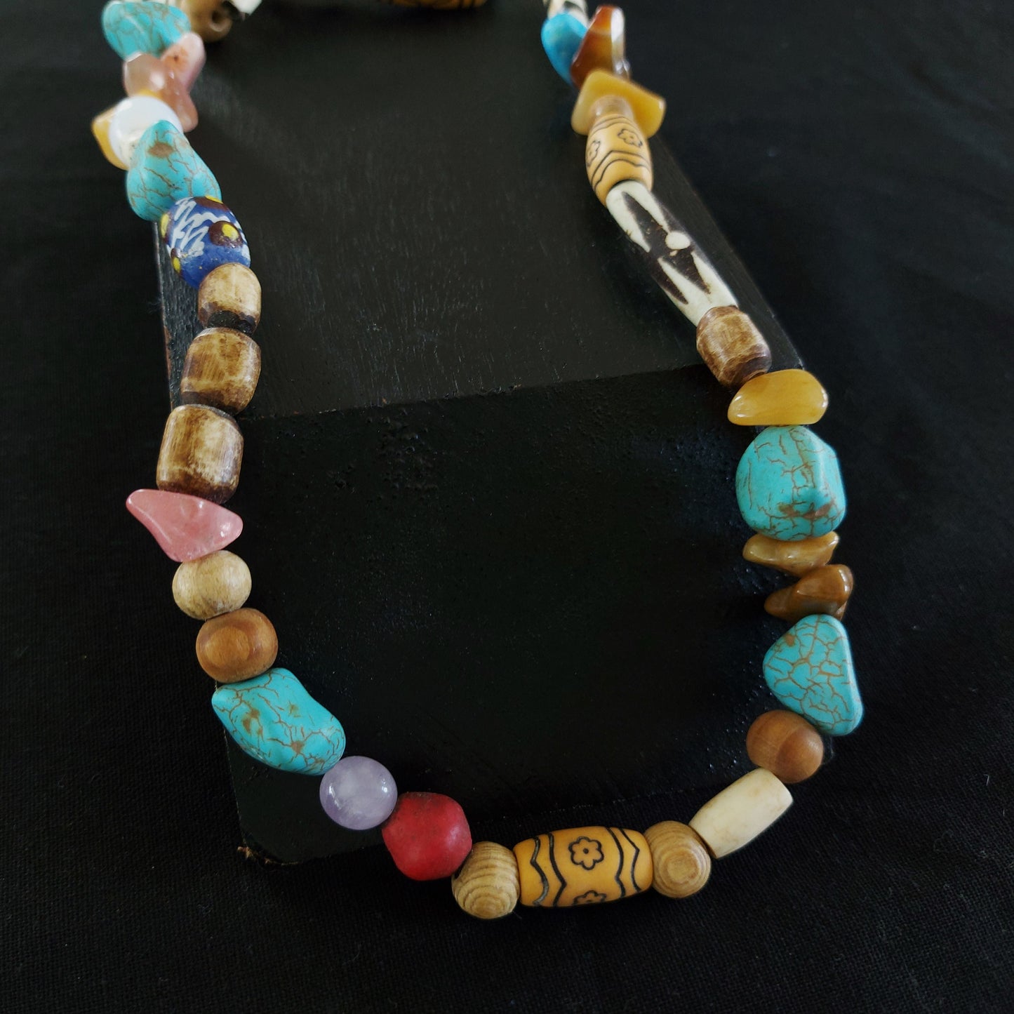 Beaded necklace 133