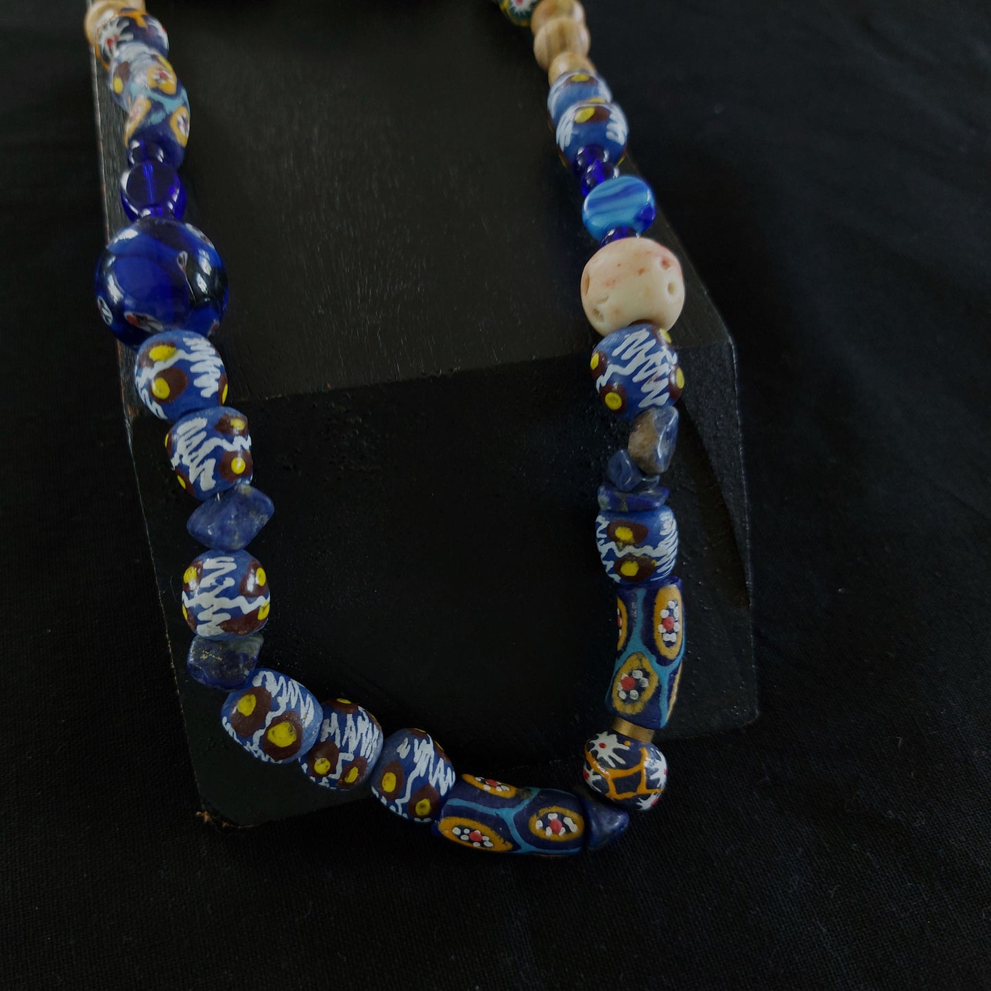 Beaded necklace 135