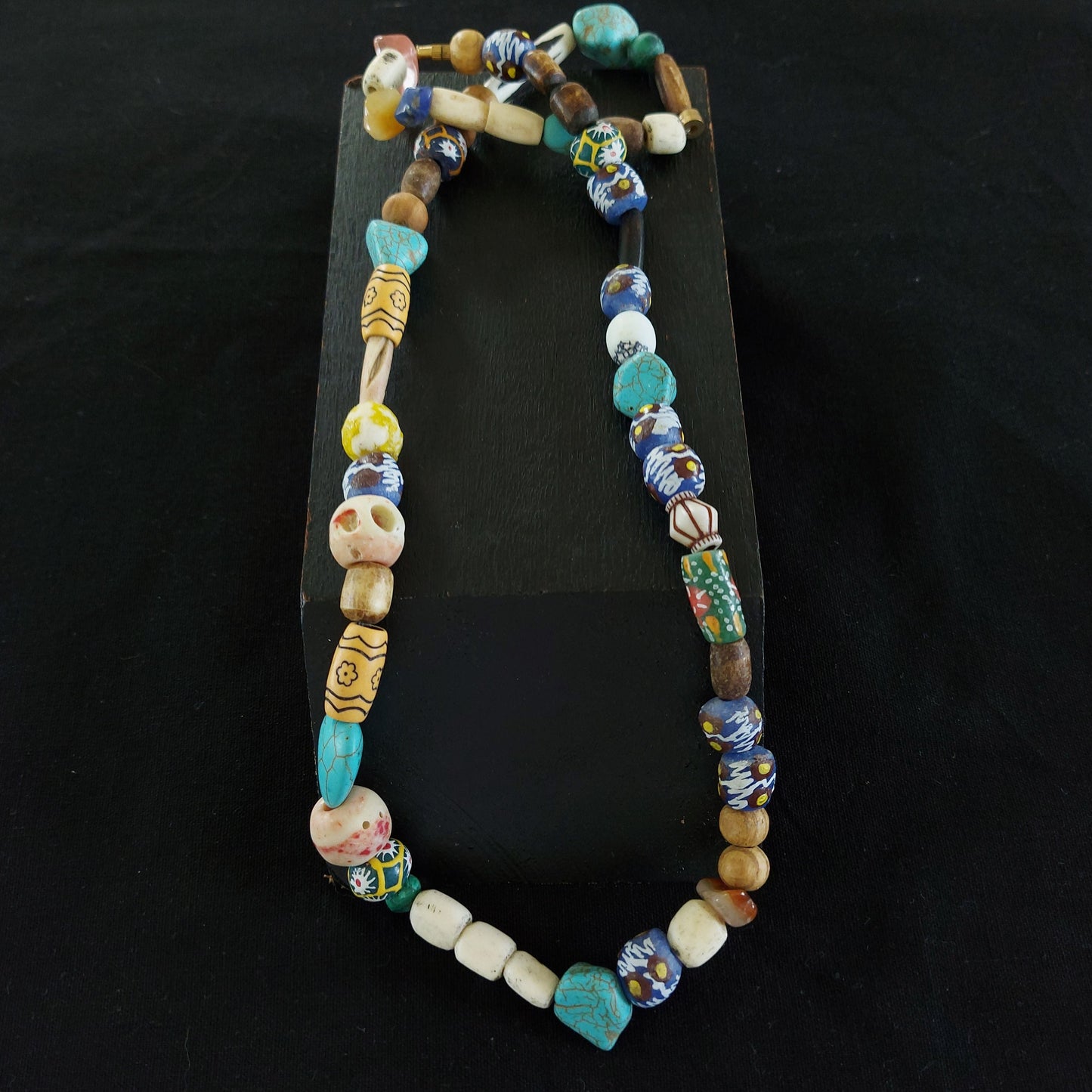 Beaded necklace 136