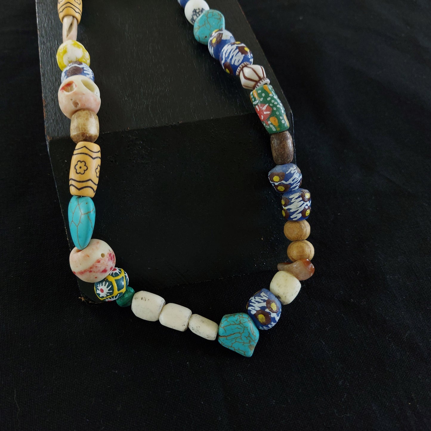 Beaded necklace 136