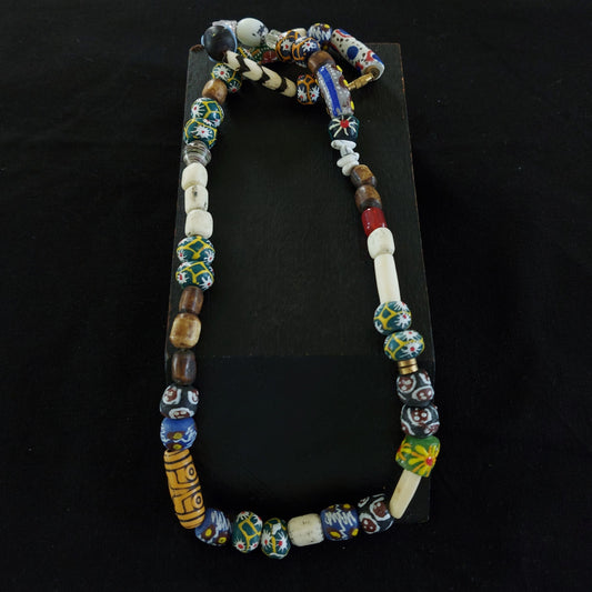 Beaded necklace 137