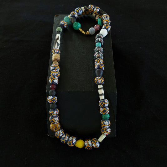 Beaded necklace 139