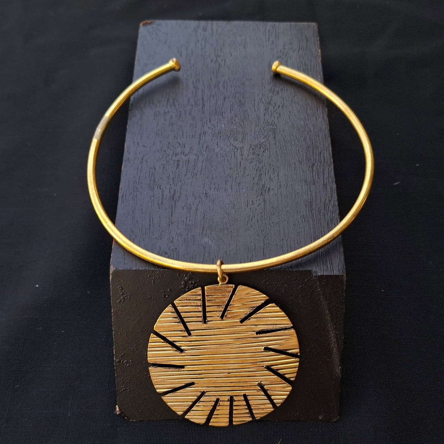 Brass necklace 154