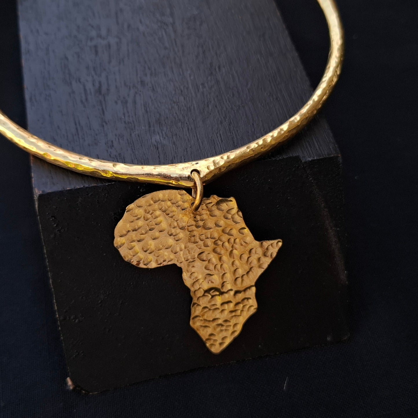 Brass necklace 156