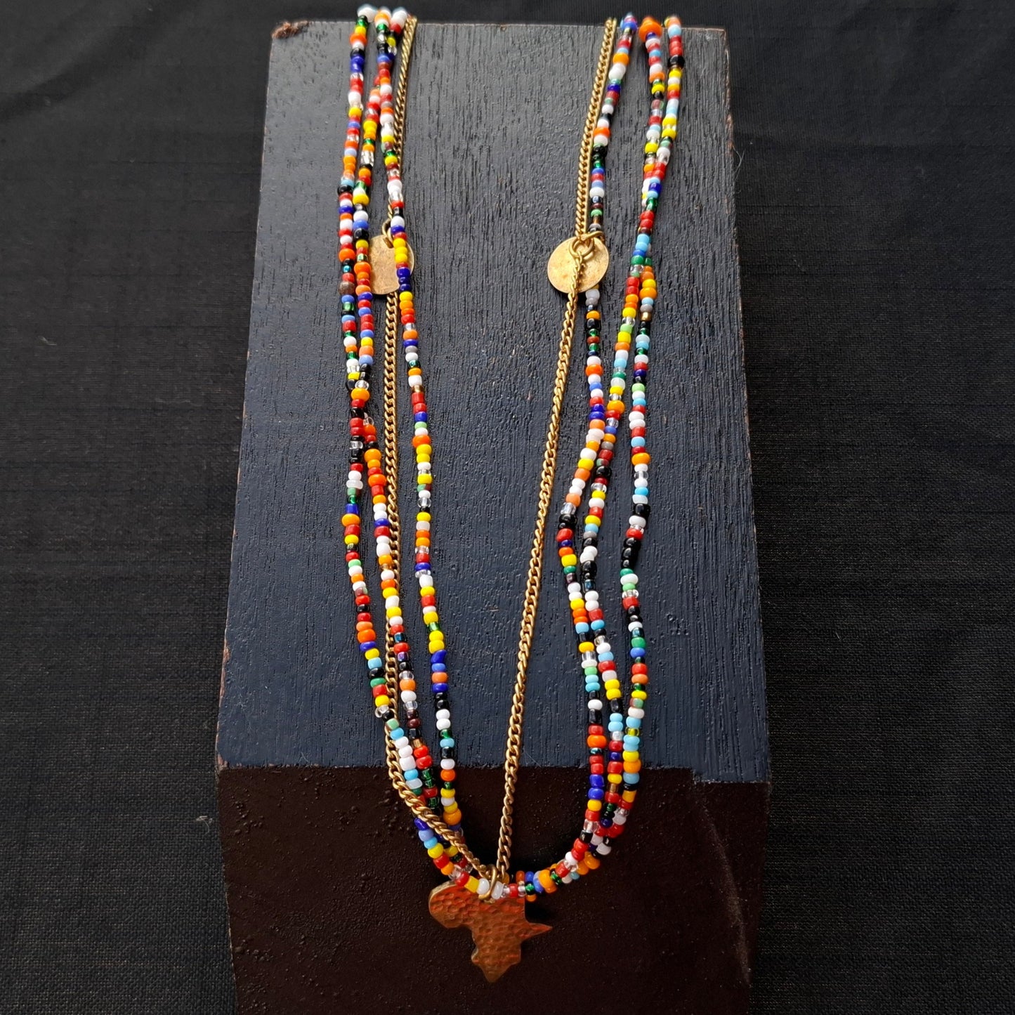 Beaded necklace 158