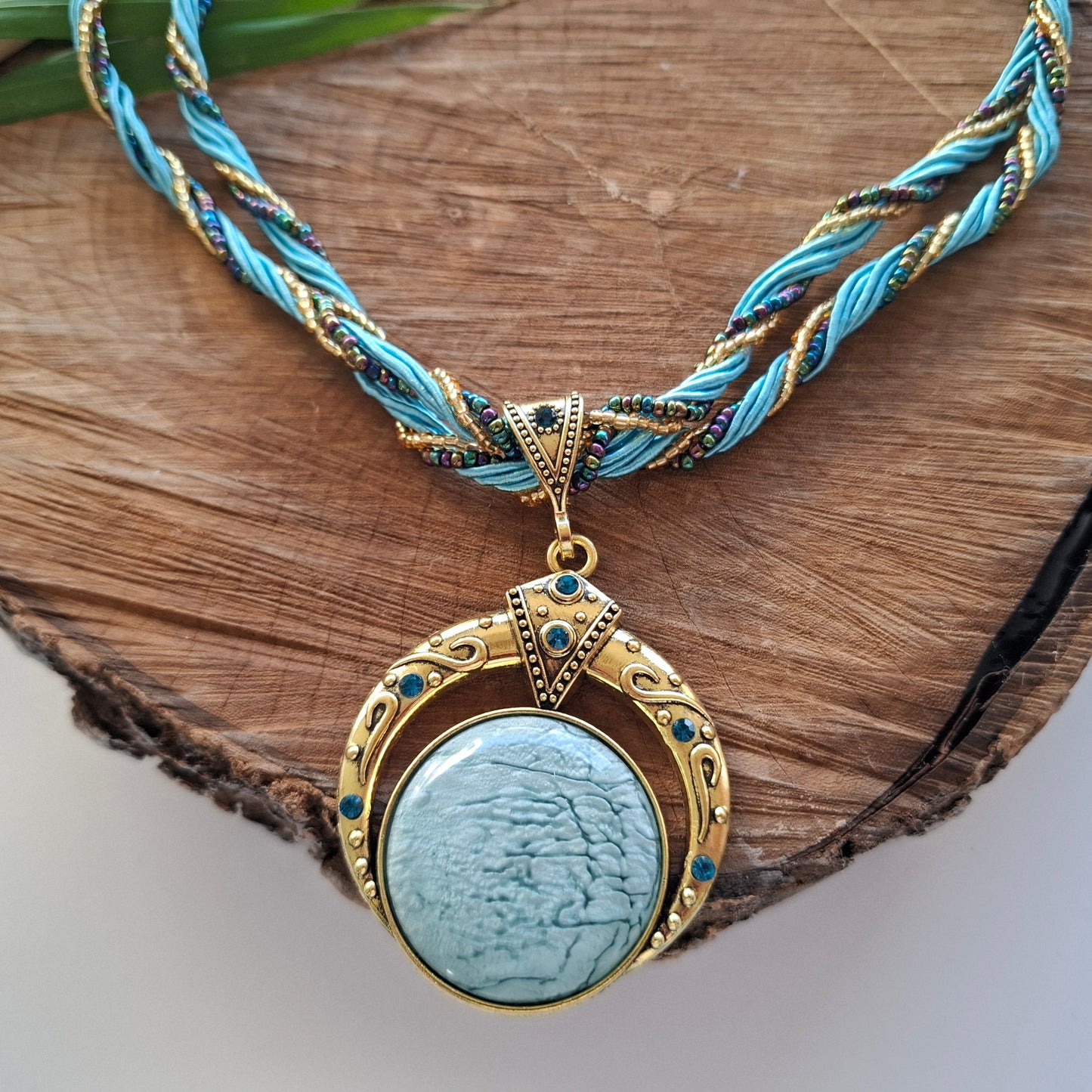 Beaded necklace 224