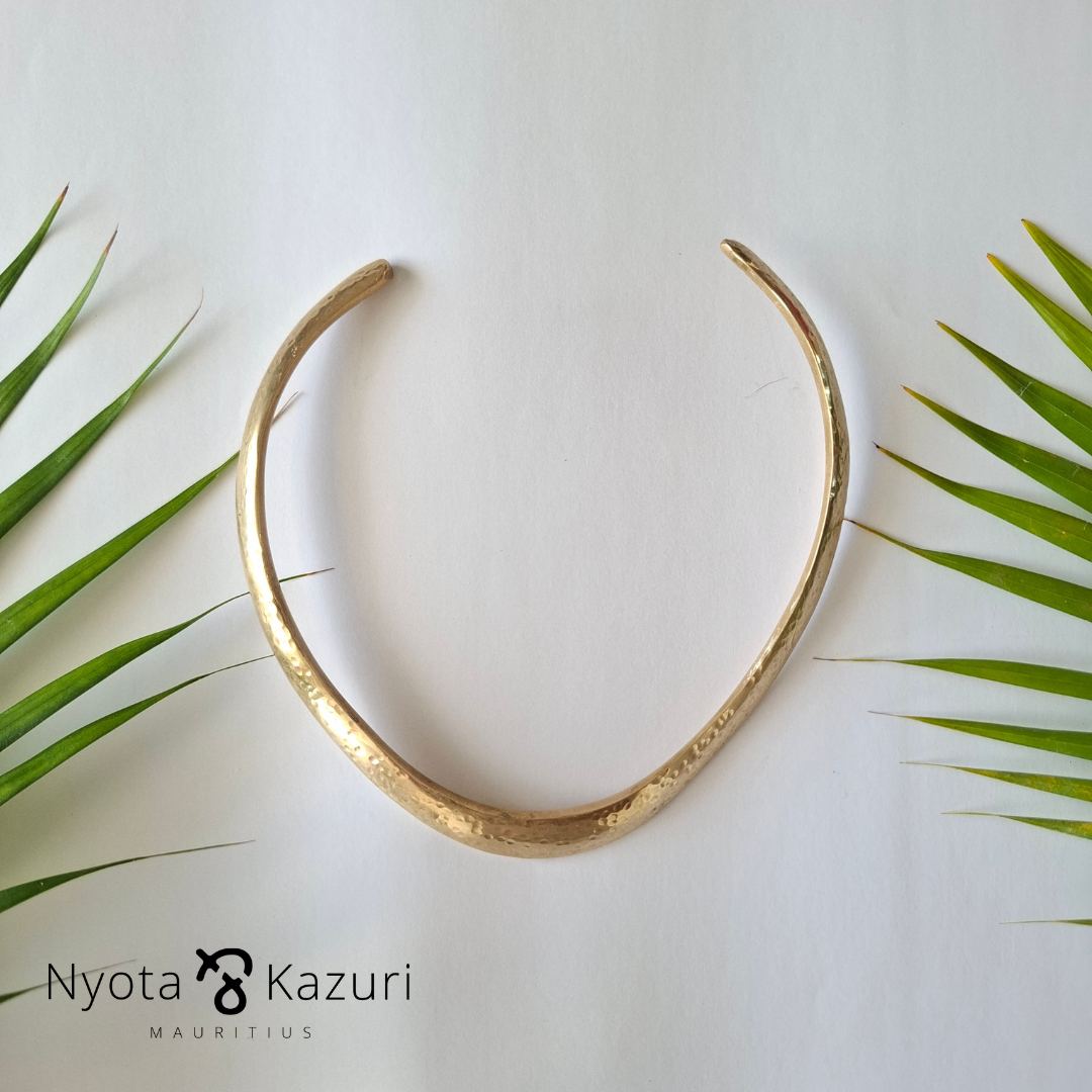 Brass necklace 86
