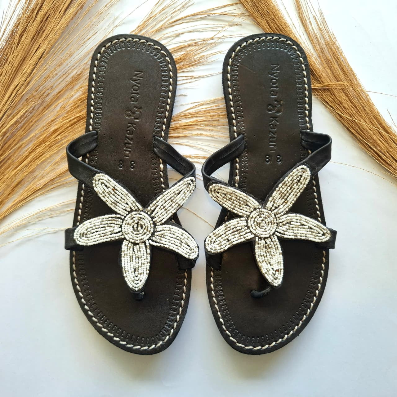 Maasai Sandals - Nyota