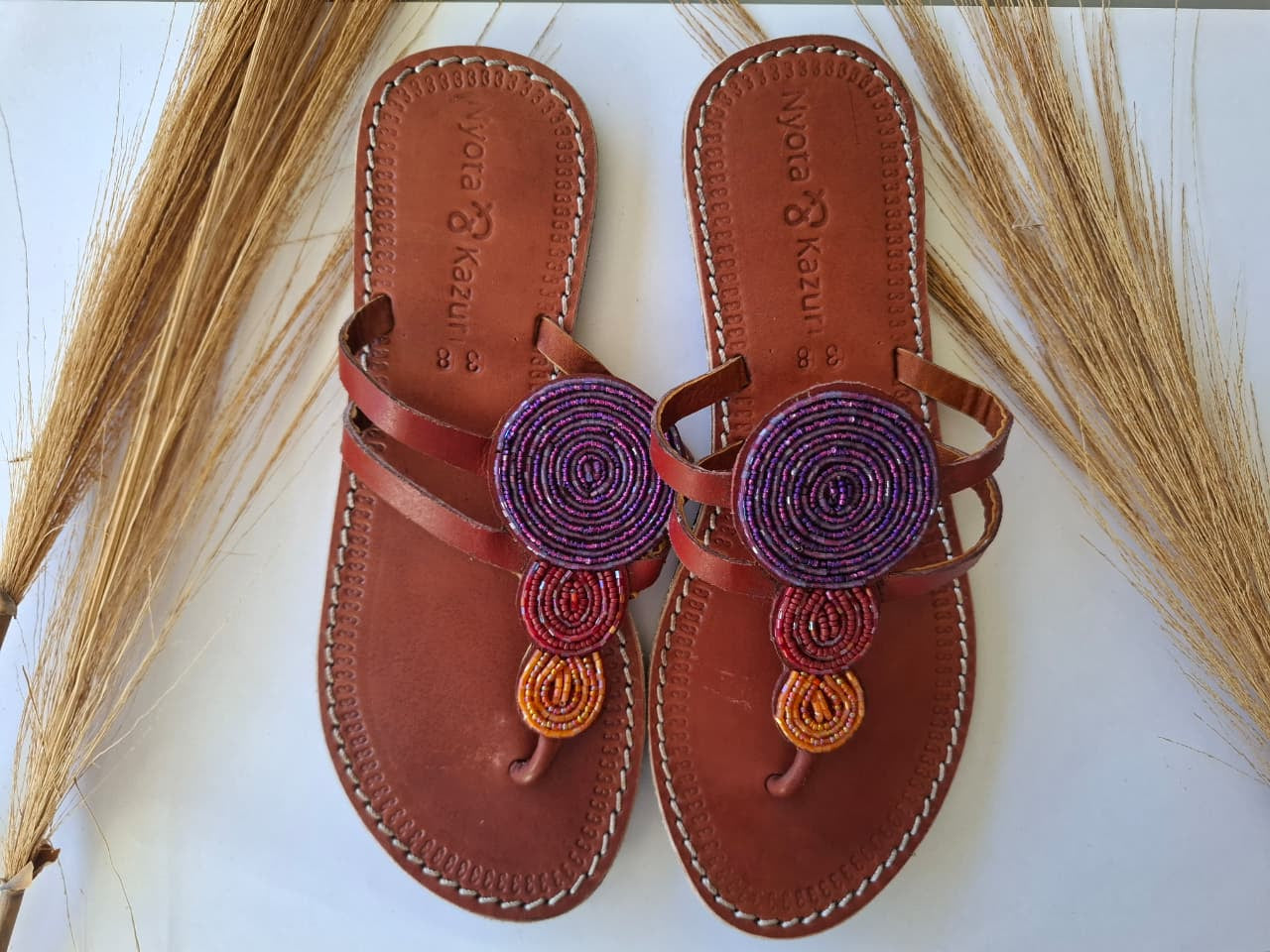Maasai Sandals - Pink Tatu