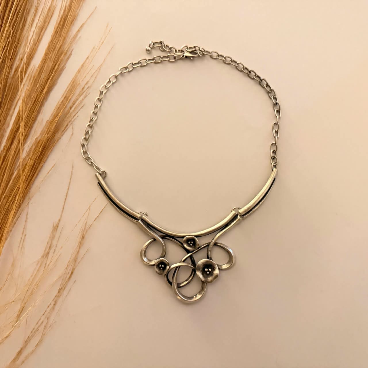 Silver-tone necklace 244