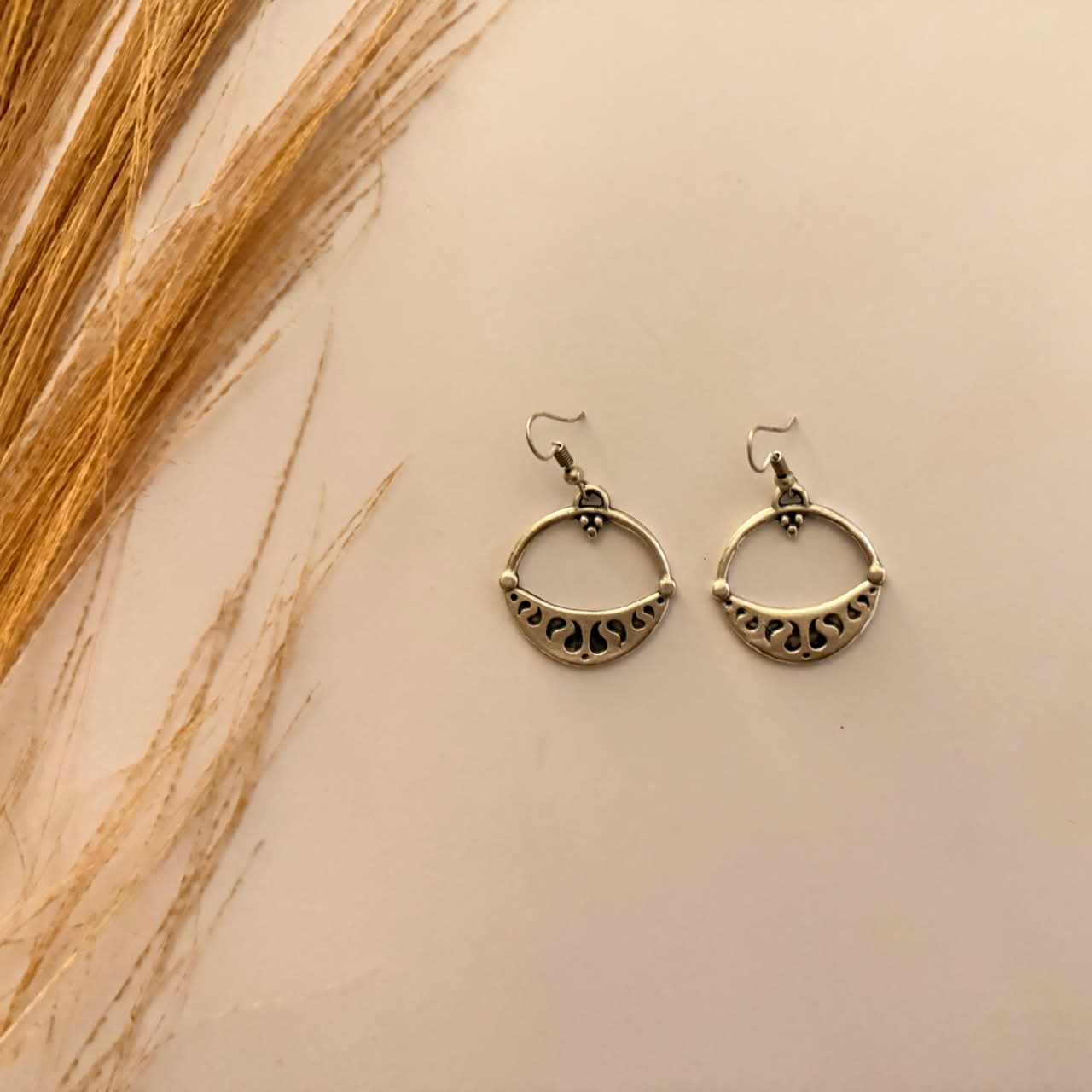 Silver-tone earrings 428