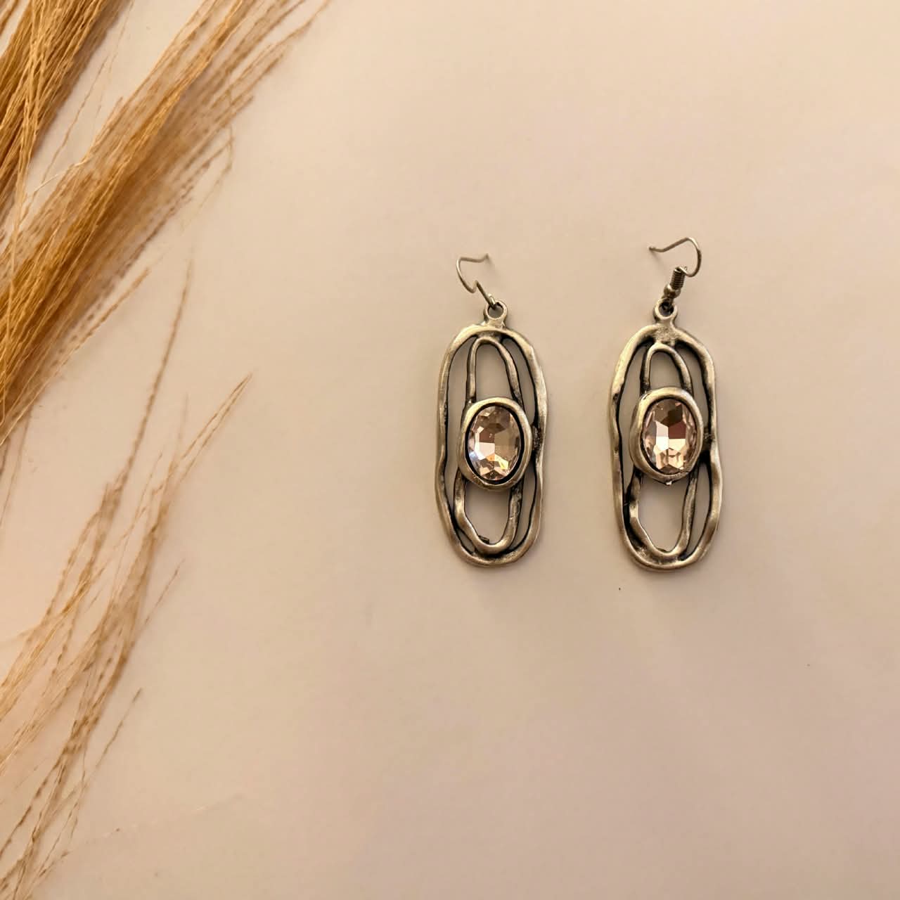 Silver-tone earrings 424