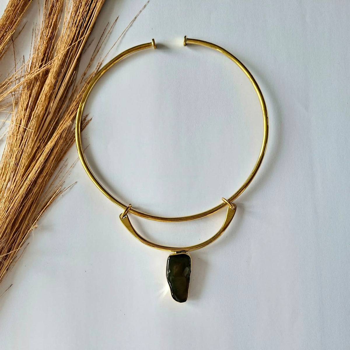 Brass necklace 250