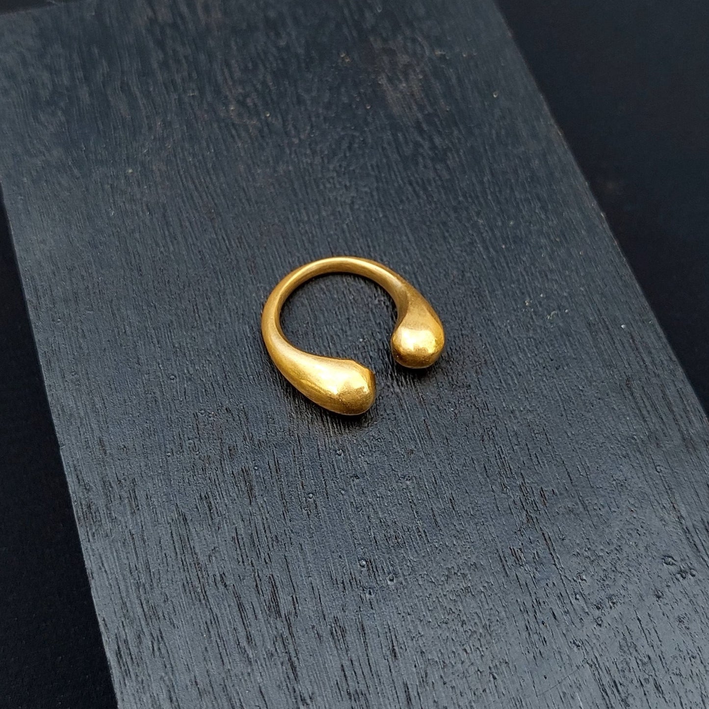 Ring 006